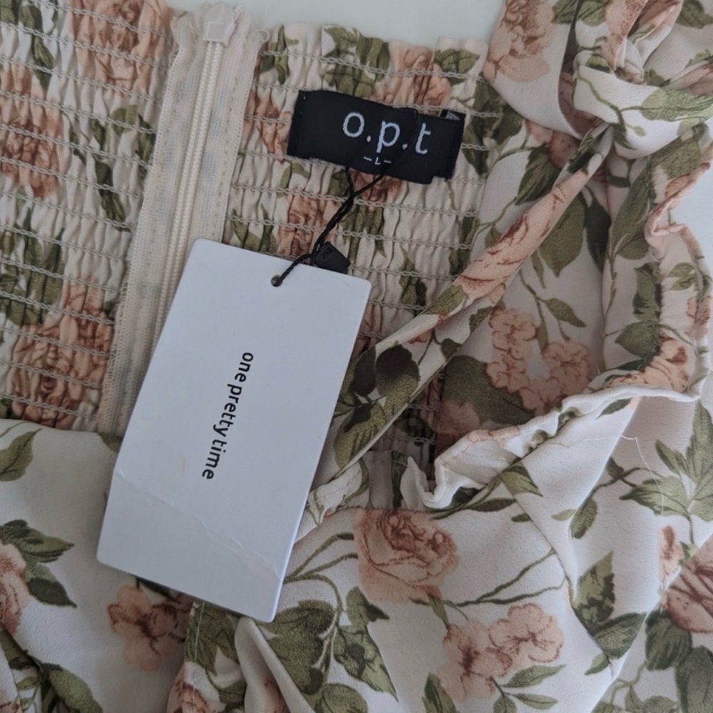 O.P.T. Dress bundle - Picture 8 of 11